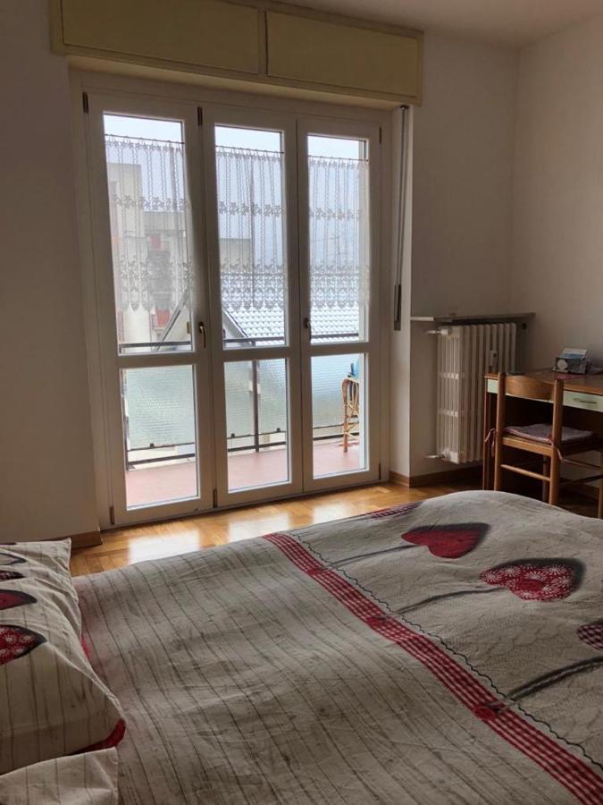 Ferienwohnung Attico Chez Renee Aosta Exterior foto